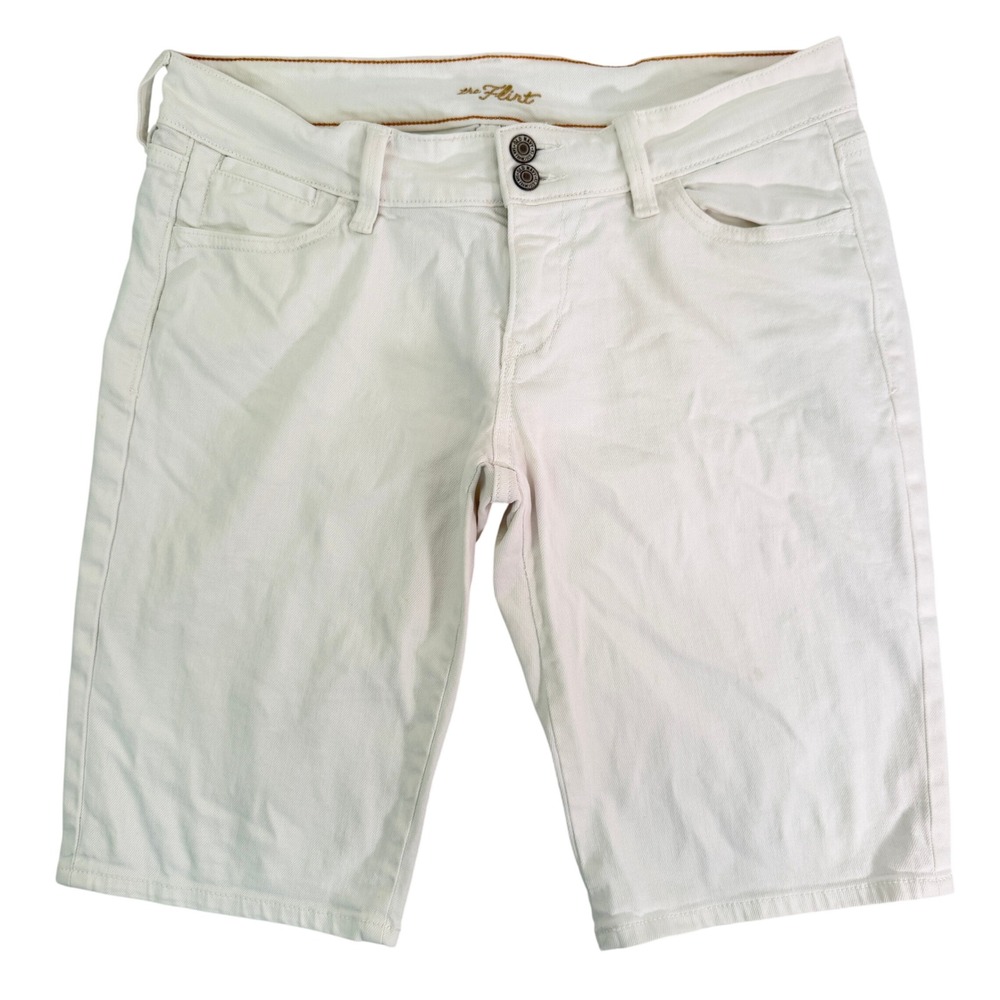 Old Navy The Flirt White Denim Bermuda Shorts Size 6 Regular S/730787-00